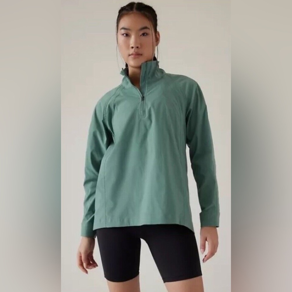 Athleta Advantage Poplin Top